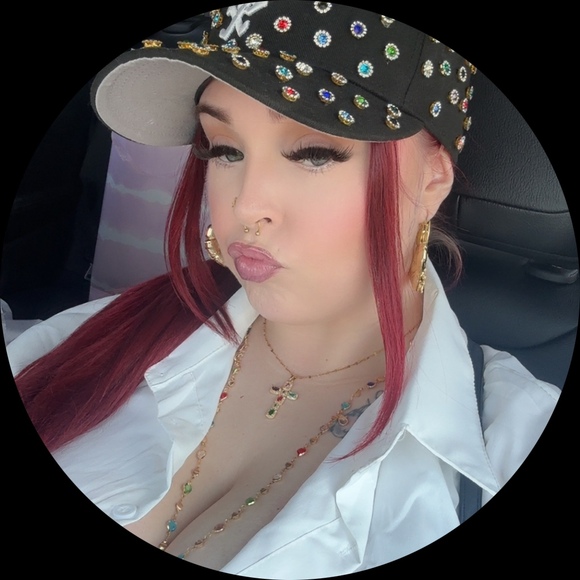 bellaredd_